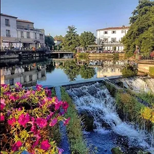 Apartment Balcon Sur La Sorgue, L'Isle-sur-la-Sorgue